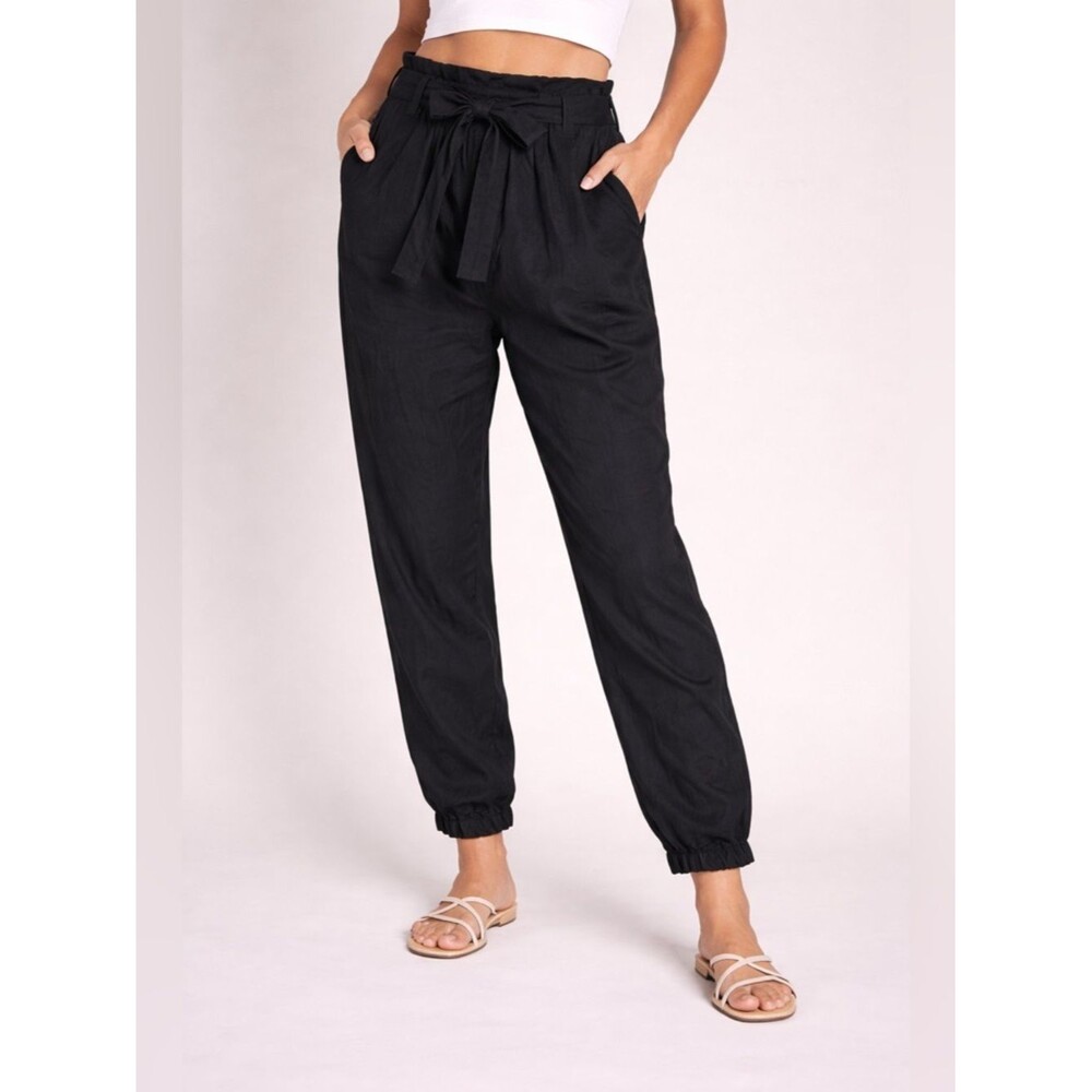 Banana Republic Black 100% Lyocell Belted Button Tapered Pants Size 18